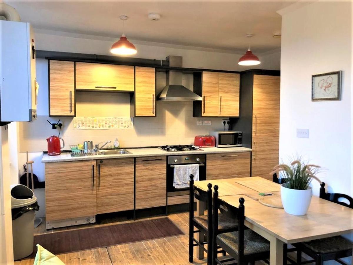 Splendid 1 Bedroom Flat + Terrace لندن المظهر الخارجي الصورة