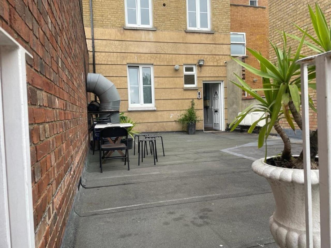 Splendid 1 Bedroom Flat + Terrace لندن المظهر الخارجي الصورة